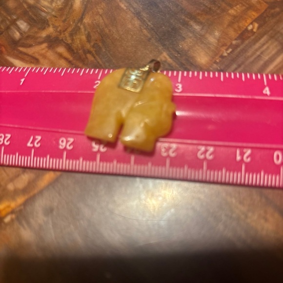 14k gold Jade pendant - Picture 3 of 8